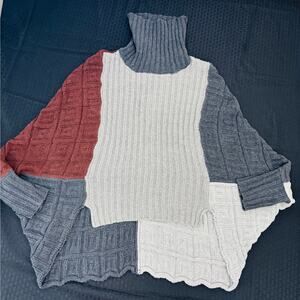 Amoli NWT Color-Block Pancho Turtleneck Sweater with Dolman Sleeves, Women's M/L